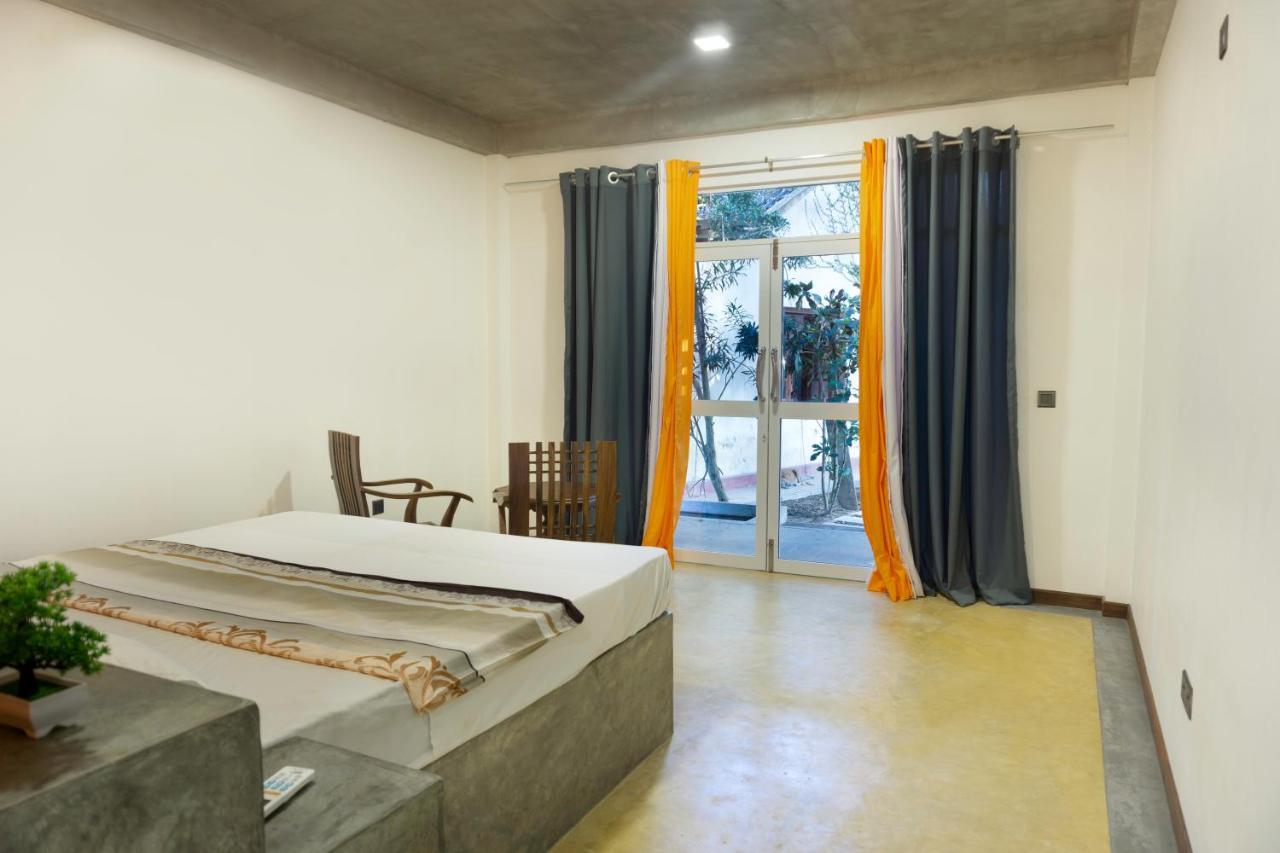 Kurulu Garden Hotel 亚洪加拉 外观 照片